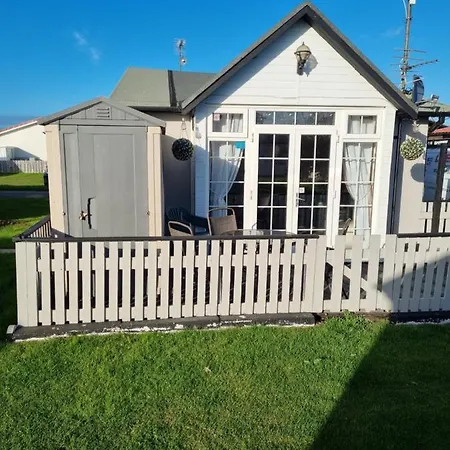 Chalet 81 South Shore Bridlington 2X Bedroom Detached Chalet Sleeps 4 Bessingby Exterior photo